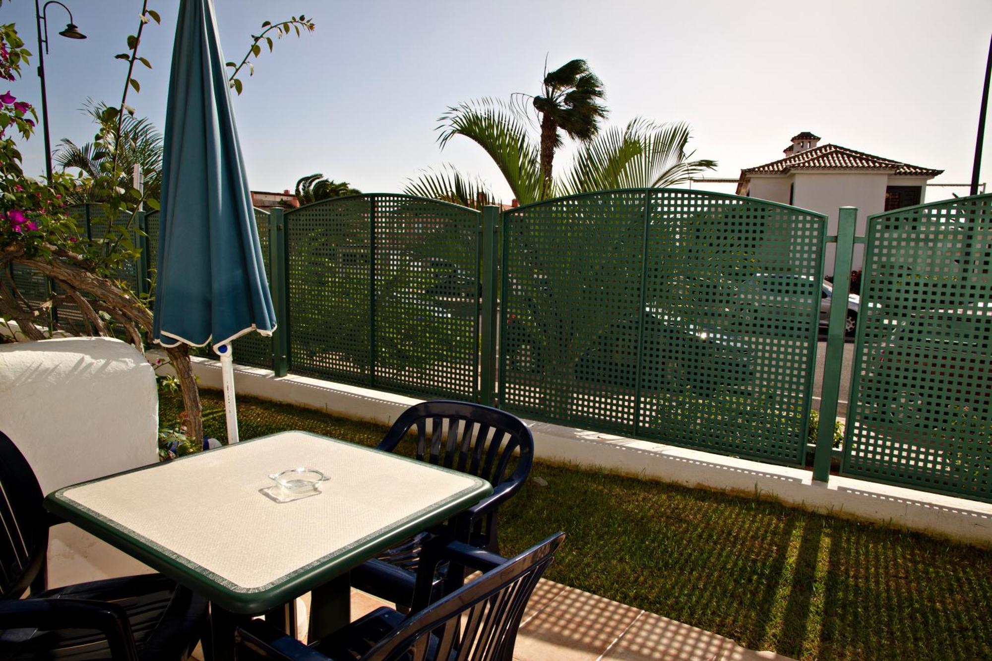 Appartamento Fairways Club *